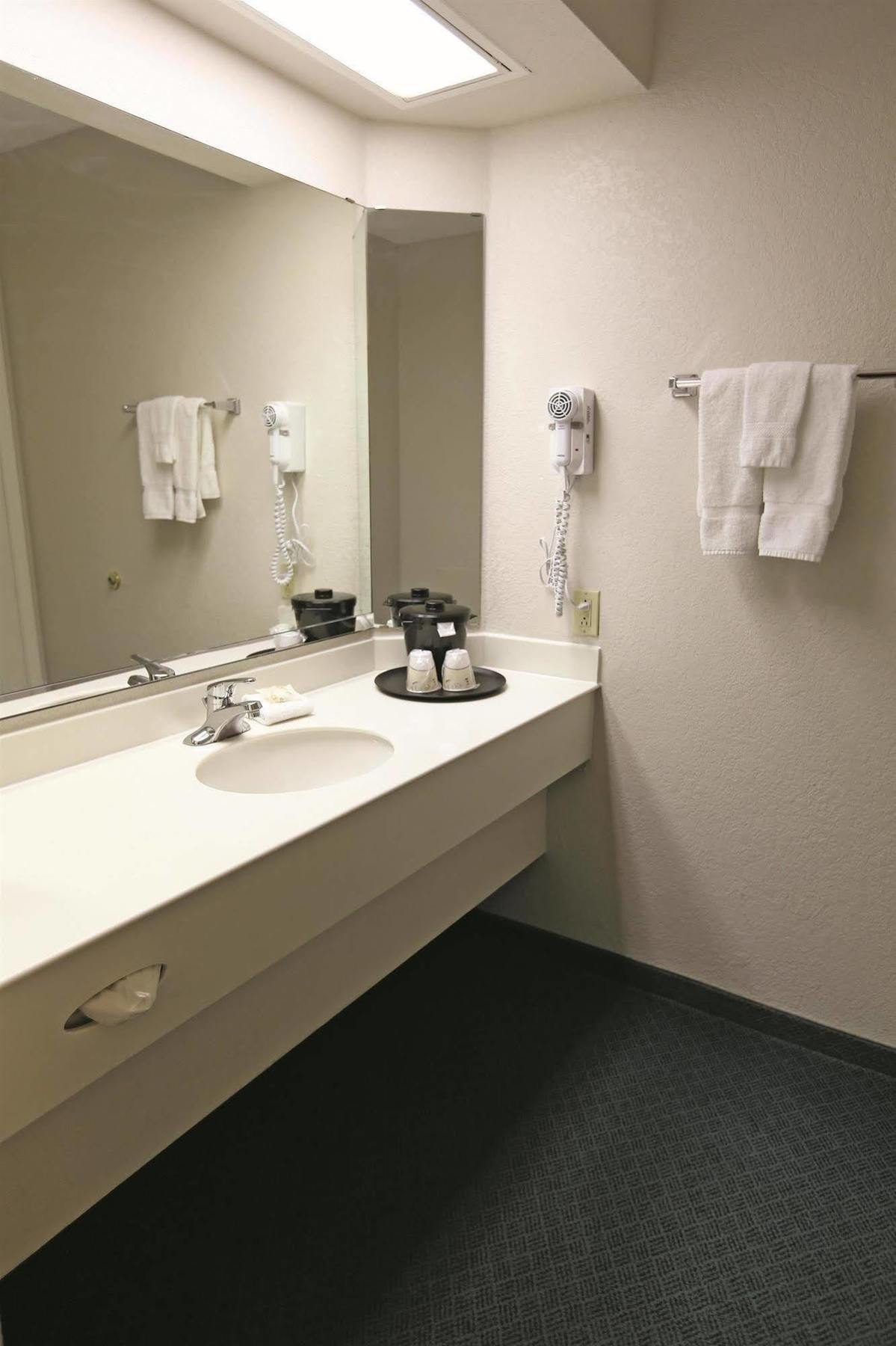 Baymont By Wyndham Fort Stockton Exteriér fotografie